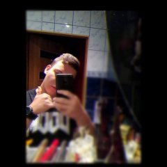 y0shi.